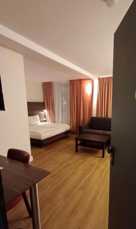 Hotel Ariana Koeln Luaran gambar